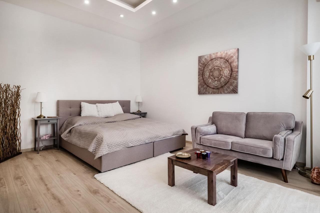 Viktoria Design Studio Apartment 布达佩斯 外观 照片